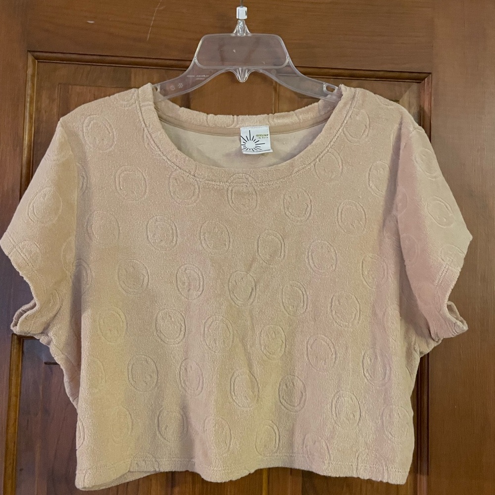 Offline by Aerie Beige Textured Smiley Face Crop Top,‎ Size XL